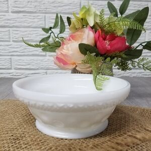 Vintage McKee Opal Milkglass Soup/Cereal Bowl